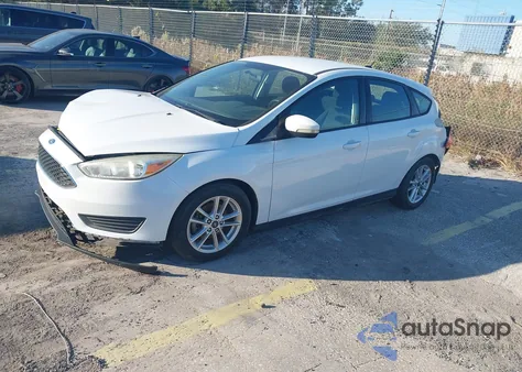 2016 Ford Focus Se z USA, uszkodzony, nr VIN 1FADP3K20GL348876